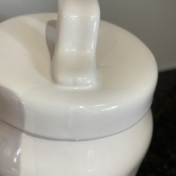 Rae Dunn - XOXO - baby canister - Picture 2 of 3